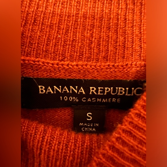 banana republic cashmere vest - Picture 3 of 3